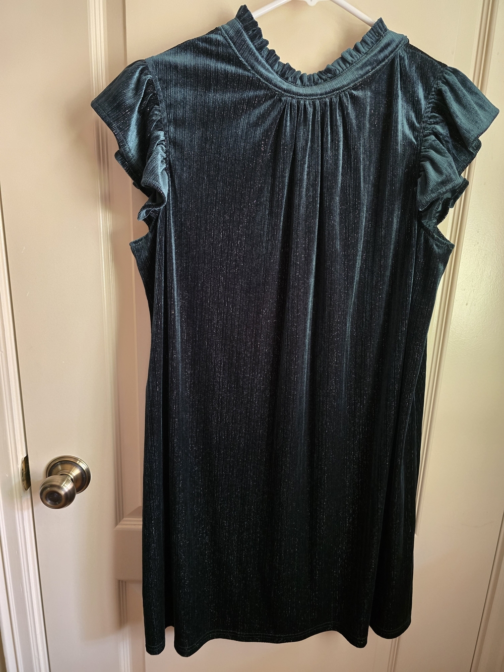 Ruffled Mock Neck Velvet Midi Dress - Deep Green